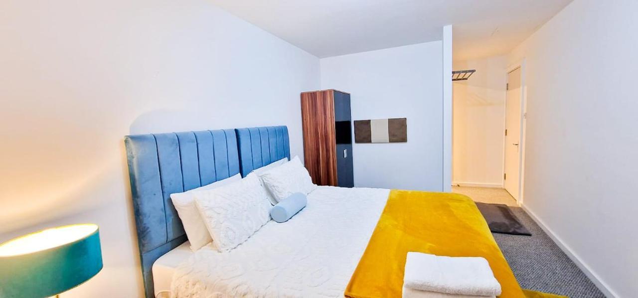 Lovely 2-Bedroom Apartment, Free Parking Manchester Luaran gambar